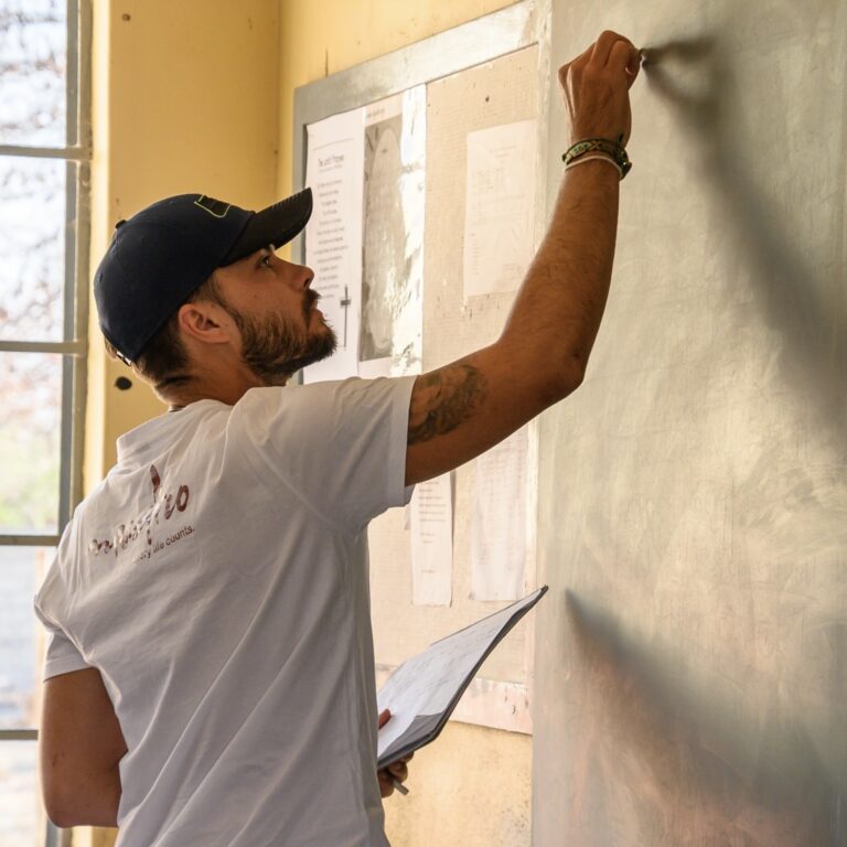 DFCD031D 0EF7 408F 9FFF F297892564BF